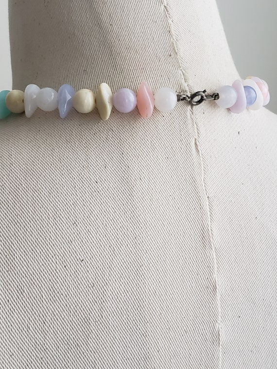 Vintage Marbled Pastel Chunky Beaded Necklace, Co… - image 4