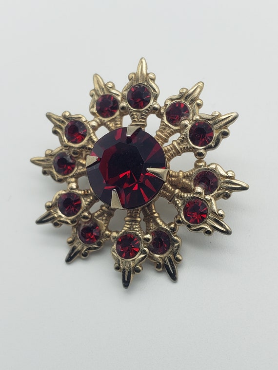 Vintage Ruby Crystal Starburst Brooch, Sparkling … - image 6