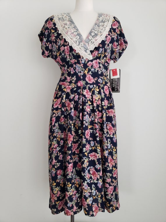 Laura petites deals canada dresses