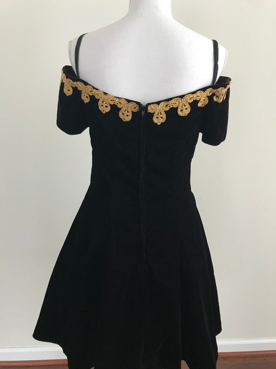 1990s RAMPAGE Black Velvet Gold Trim Dress, Vinta… - image 8