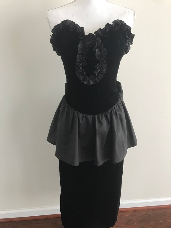 1980s Scott McClintock Black Velvet Peplum Dress w