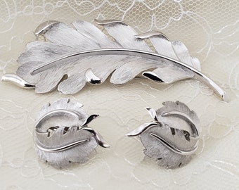 1960's Signed Trifari Silver Leaf Brooch Earring Set, Vintage Trifari Brushed Silver Jewelry, 60's Mid Century Trifari Brooch Earring Set