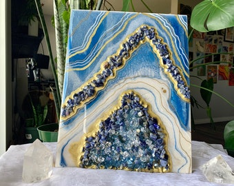 Crystal geode wall art, agate art, healing crystal resin art, epoxy resin geode artwork, real sodalite crystal, blue and white geode art