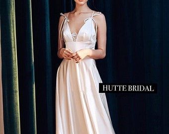 Satin Spaghetti Strap Wedding Dress| Satin A-line Wedding Dress| Vintage style A-line Wedding gown| Satin A-line Bridal Gown|