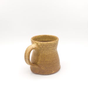 Susie Yellow Collared Mug | 15 oz.