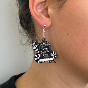 Beetlejuice Headstone Sandworm Earrings, Never Trust the Living, Beetlejuice Movie Merch, Silver Handmade Earrings, Cosplay, Disney Bounding