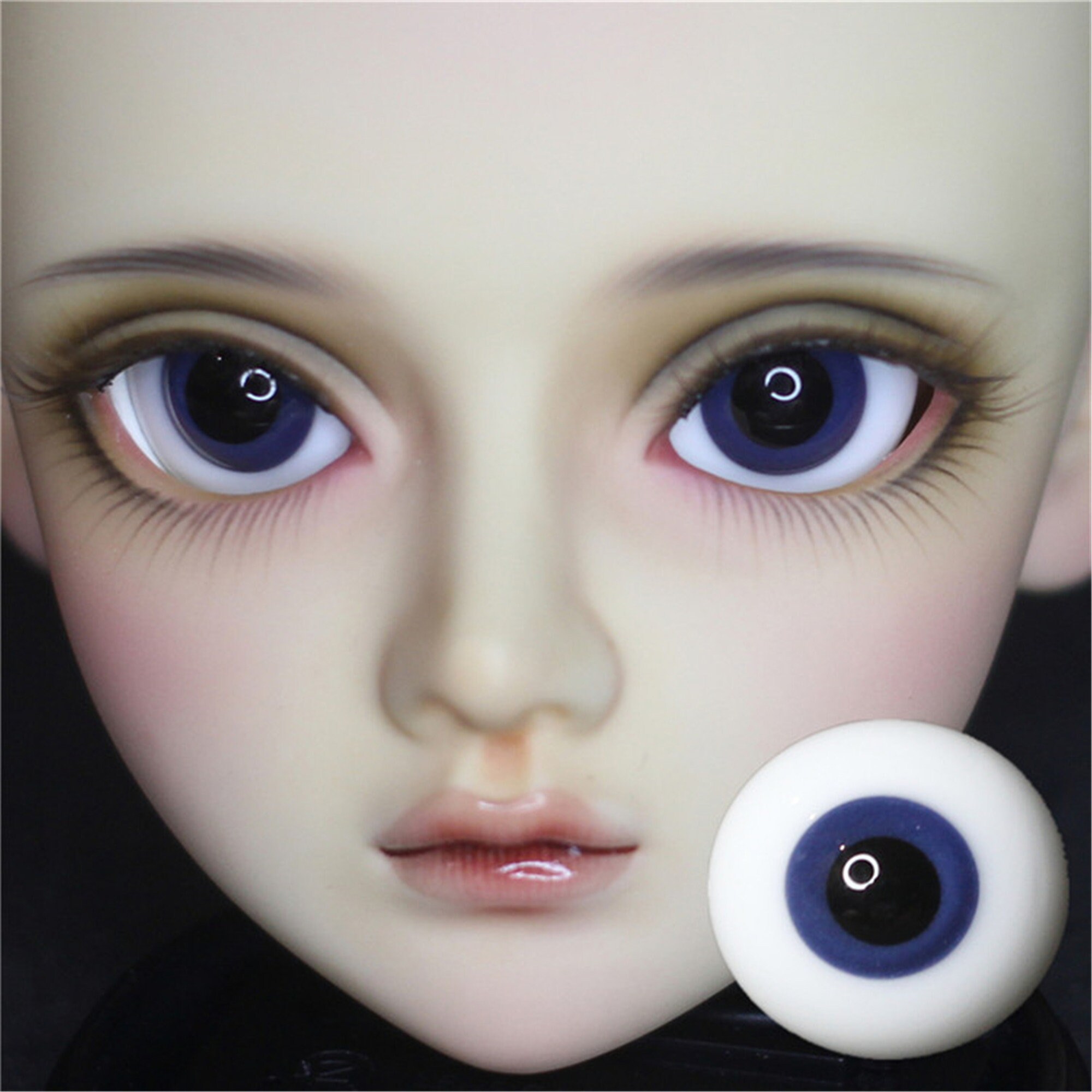 toy doll eyes