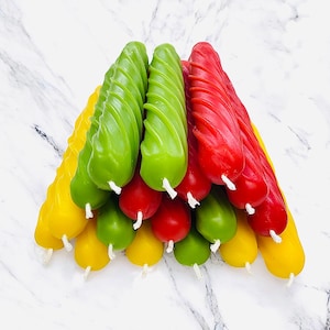 Set of 6 pure beeswax taper candles - spiral taper - high quality - homemade - 4.75”