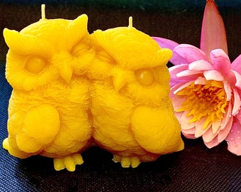 pure beeswax owl lovers candle 3''