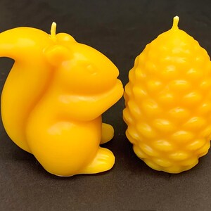 Pure beeswax squirrel pine cone candles - decorative candles - holiday candles - candle gift