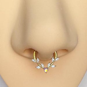 Gold Vine Septum Ring, Unique Leaf Motif Septum Jewelry, Cute Dainty Septum Piercing, Septum Clicker, Aurora CZ 8mm 10mm Nose Septum Ring