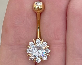 Piercing para el ombligo de oro, delicado diseño floral en acero quirúrgico, minimalista, sin colgantes.