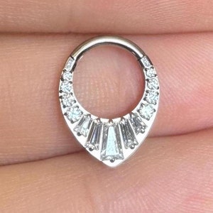 Silver Daith Earring Titanium Daith Clicker 8mm/10mm, CZ Crystal Daith Jewelry Silver, Daith Piercing CZ Cute Daith Earring Ear Clicker