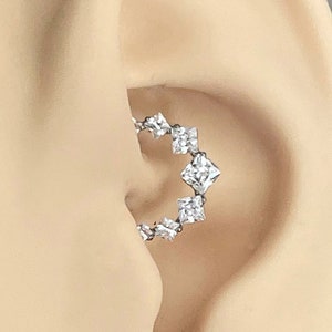 16G Daith Earring Titanium Clicker 8mm/10mm | CZ Crystal Daith Jewelry Silver | Daith Piercing CZ Cute Daith Earring Ear Clicker Titanium