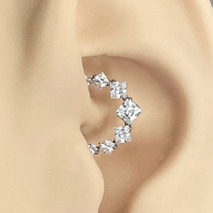 16G Daith Pendiente Titanio Clicker 8 mm/10 mm / CZ Cristal Daith Joyería Plata / Daith Piercing CZ Lindo Daith Pendiente Oreja Clicker Titanio