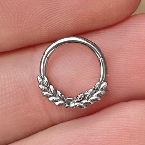 Leaf Septum Ring Silver, Septum Jewelry, Septum Clicker, Septum Piercing, Cute Unique Septum Ring Rose Gold, Gold Laurel Wreath Septum Ring