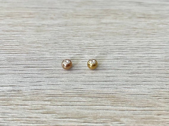 Screw belly button ring deals
