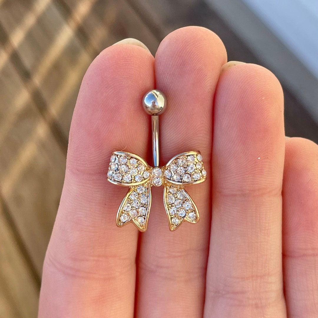 Cute Bow Belly Button Ring Silver or Gold Dainty Minimalist Belly Piercing Delicate Elegant