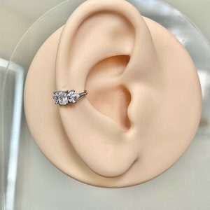 16G Gold Helix Piercing Titanium Cute Conch Orbital Earring Piercing Cartilage Opal Helix Earring Hoop Cool Edgy Earrings Conch Ring Jewelry
