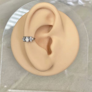16G Gold Helix Piercing Titanium Cute Conch Orbital Earring Piercing Cartilage Opal Helix Earring Hoop Cool Edgy Earrings Conch Ring Jewelry