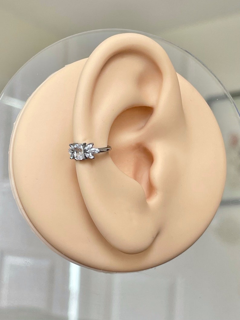 16G Gold Helix Piercing Titanium Cute Conch Orbital Earring Piercing Cartilage Opal Helix Earring Hoop Cool Edgy Earrings Conch Ring Jewelry