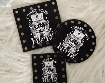 Christmas Patch for Handmade Items: I Want Your Nuts - Nutcracker - Faux Leather tags - for Crochet and Knit - 20+ colors - multiple sizes