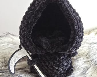 Grim Reaper Crochet Pattern PDF – Grimly Halloween Amigurumi