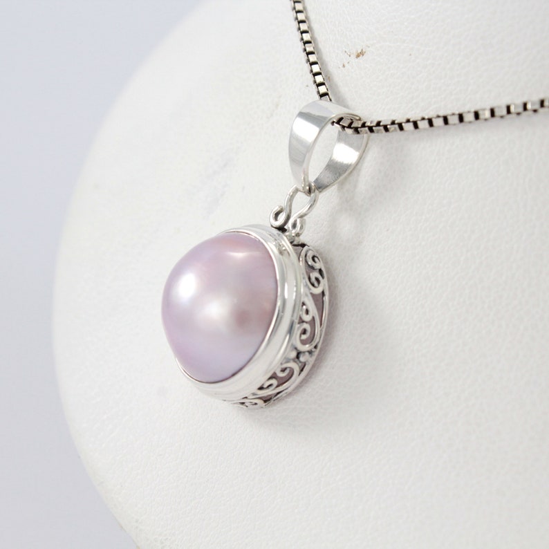 pink pearl Pendant for women beautiful round pendant with genuine pacific Pink mabe pearl decorated with Bali swirl filigree