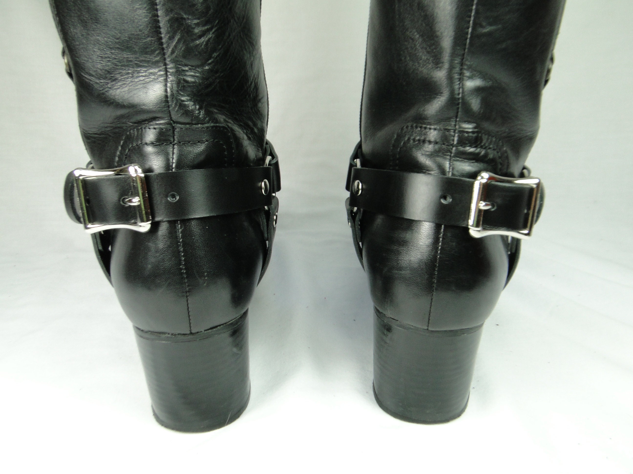boot straps leather