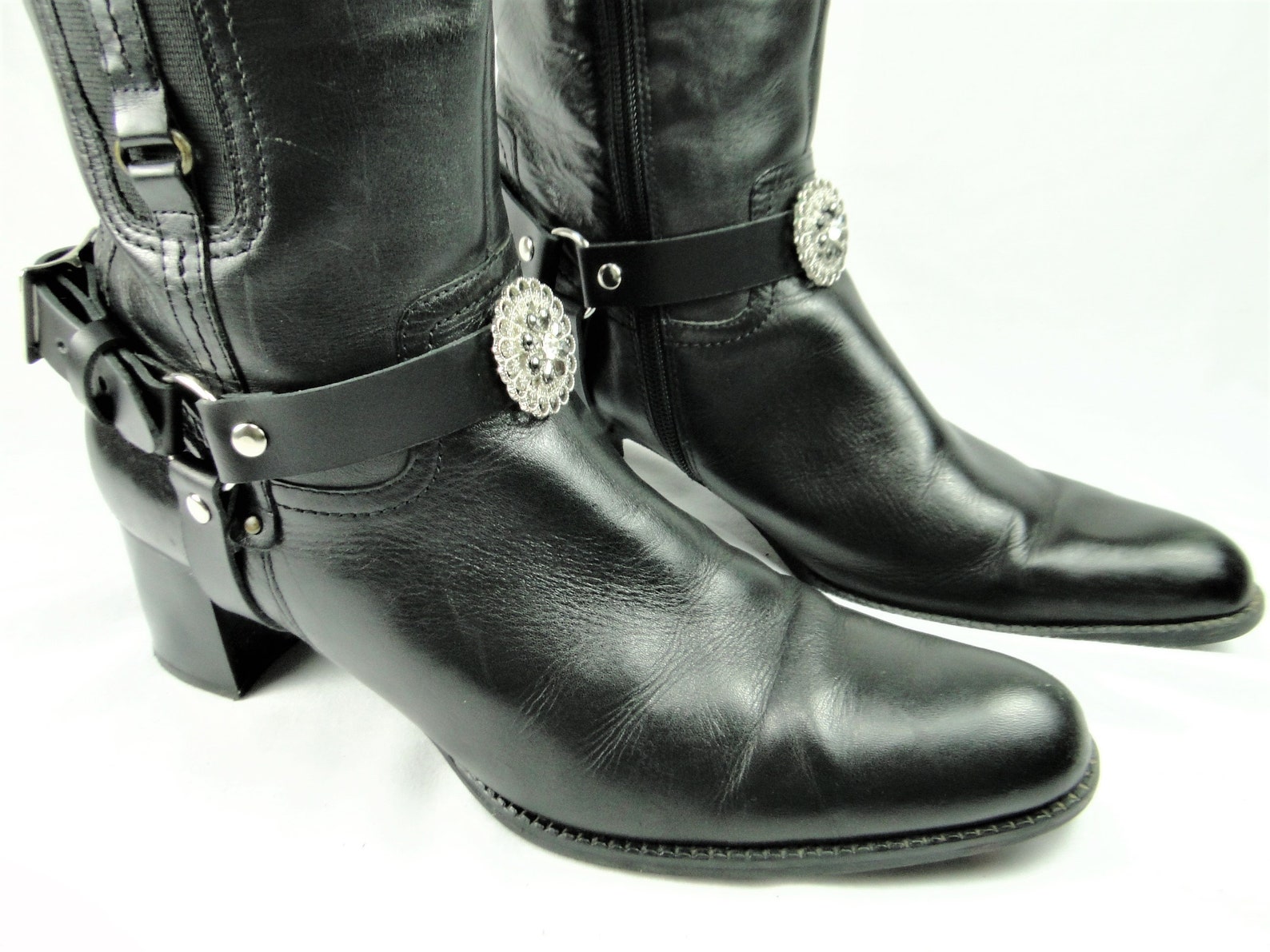 boot straps leather
