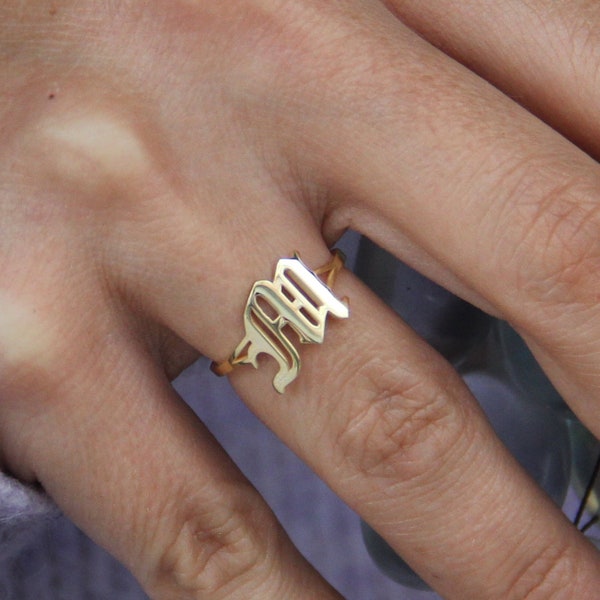 Old English Initial Ring, Custom Gothic Ring, Personalized Gothic Ring, Letter Ring, Personalized Old English Initial Ring, Bridesmaid Gift