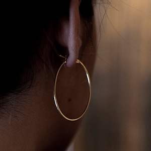 Sterling Silver Hoop Earrings, Oval Hoop Earrings, Gold Hoops, Oval Jewelry, Oval Earrings, Dainty Hoop Earrings, Silver Oval Earrings