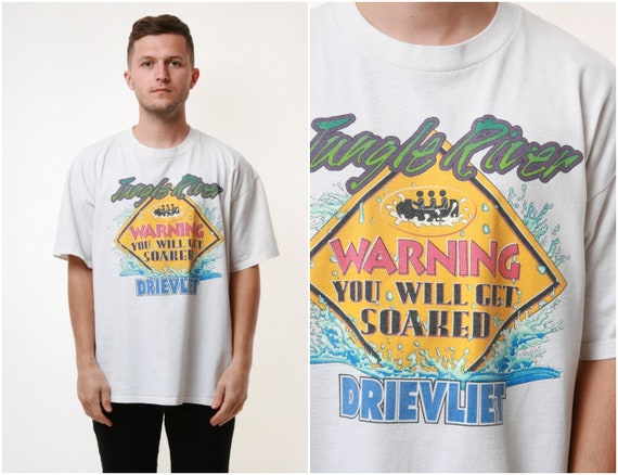 GILDAN Jungle River Graphic Print Vintage T-shirt