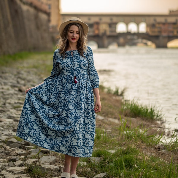 Cotton summer dress loose-fit  with sleeves / Plus size cotton dress / Vintage Laura Ashley inspired / Maternity dress / Pregnancy dress