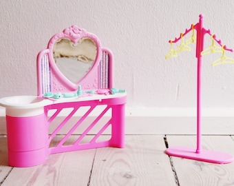 1989 Barbie Vintage Barbie Dance Magic Beauty Salon Play Set 1980s #7421 Barbie Mattel Incomplete