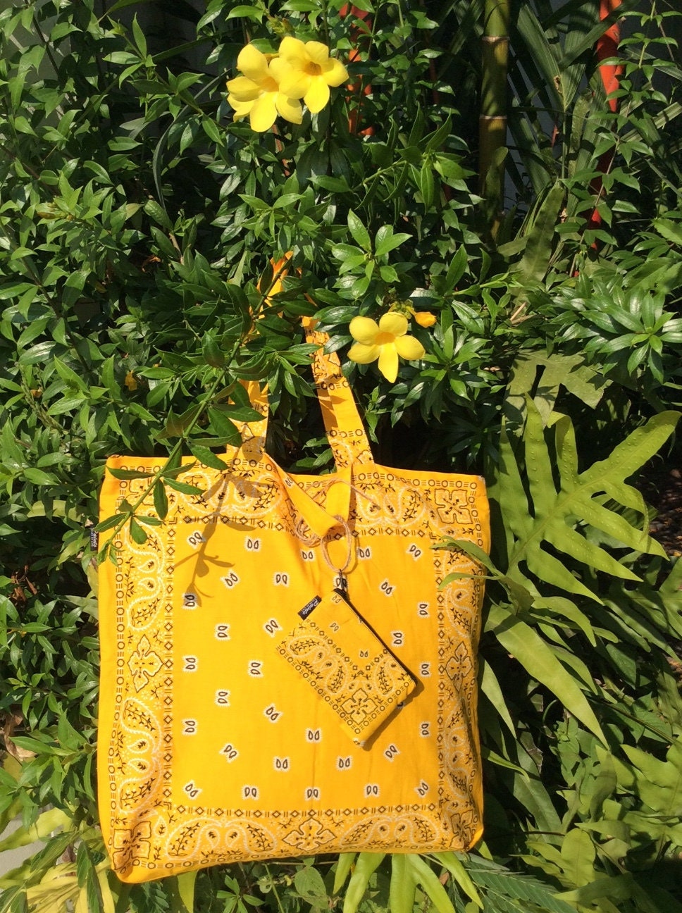 【MALUS/マリュス】 Bandana quilting big tote Quilted Bandana Tote – The Sara Project