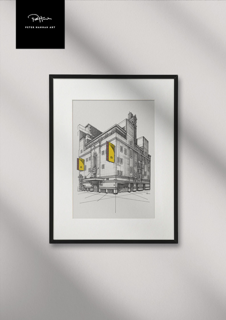 Puede incluir: Un dibujo en blanco y negro de un edificio con letreros amarillos que dicen "The Ritz". El dibujo est&aacute; enmarcado en un marco negro.