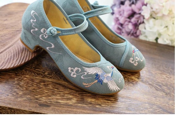 Chinese Embroidery Style Womens Shoes With Crane Pointed Etsy