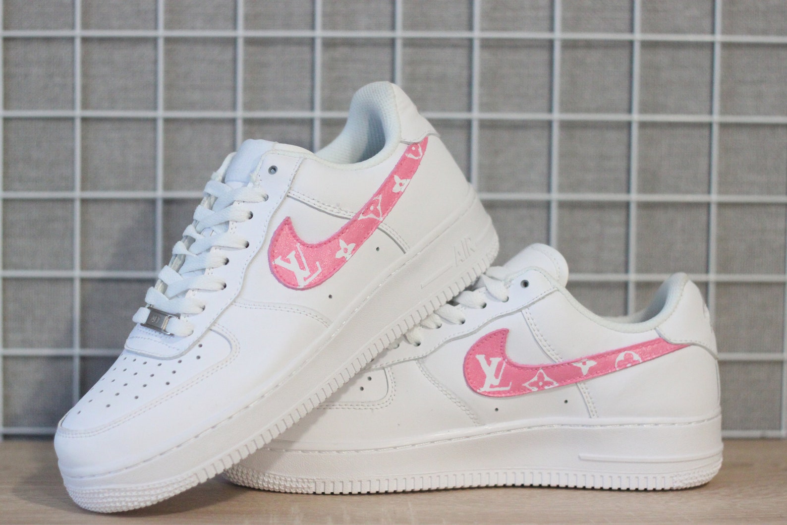 Louis vuitton air force 1 / Nike air force 1 / Painted | Etsy