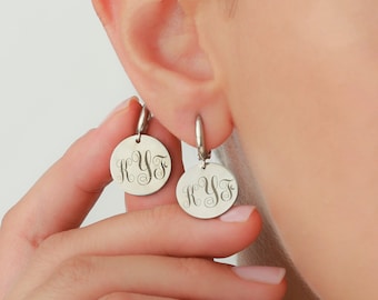 Pendientes colgantes con inicial, pendientes con monograma, joyas con monograma, pendientes personalizados, pendientes de aro con inicial, regalo para ella