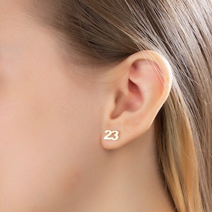 Customized Stud Number Earrings, Initial Earrings, Silver Initial Earrings, Angel Numbers, Birthday Gift, Gift for Her, Personalized Jewelry