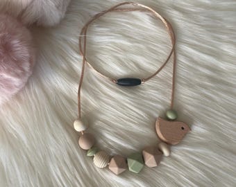 Silicone, wood and bird nursing necklace, beige and eucalyptus green tones