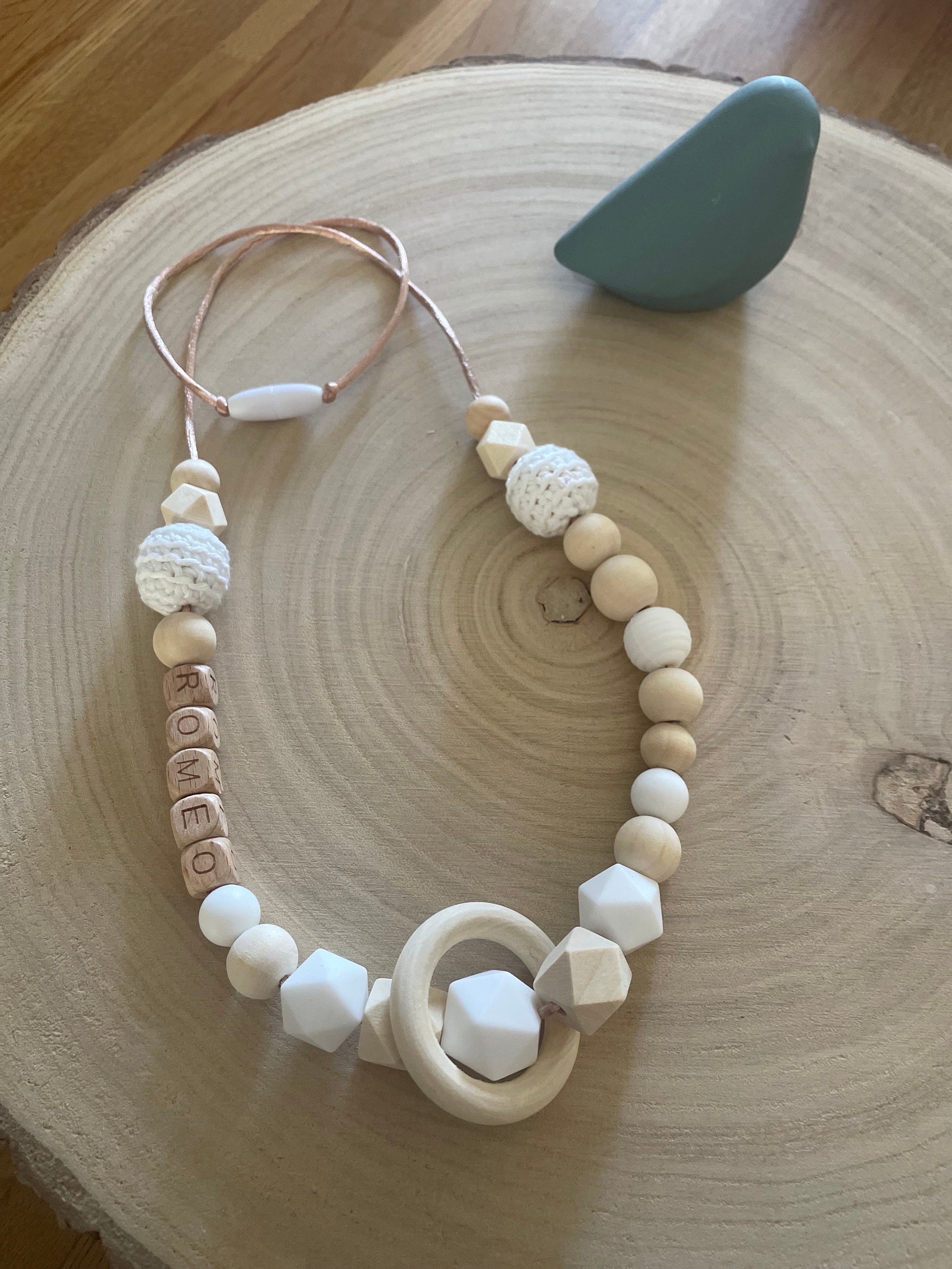 Personalized nursing or baby carrier necklace in white and wood