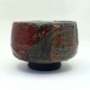 Teabowl chawan, potter&#39;s wheel, raku firing