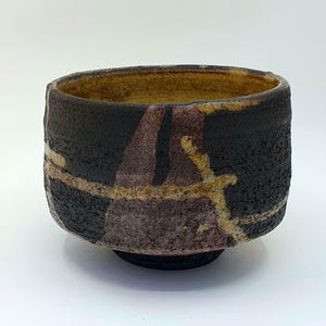 Teabowl chawan, potter&#39;s wheel, raku firing