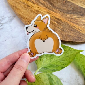 Autocollant en vinyle brillant Corgi Bum 3 x 2,6 pouces - chien, taches