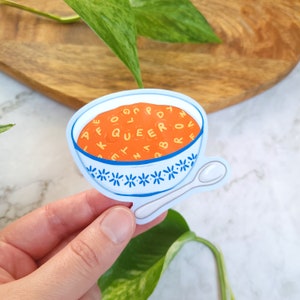 Queer Alphabet Soup 3"x2.5" Autocollant en vinyle brillant - LGBTQ, tomate