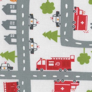 Wegenkaartstof FQ, brandweerman- en politieprint, Stacy Iest Hsu-katoen Fat Quarter UK, automateriaal