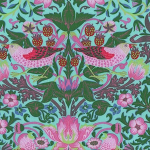 William Morris Strawberry Thief Cotton Quilting Fabric Fat Quarter FQ from the Art Nouveau Kaffe x Morris & Co Collection