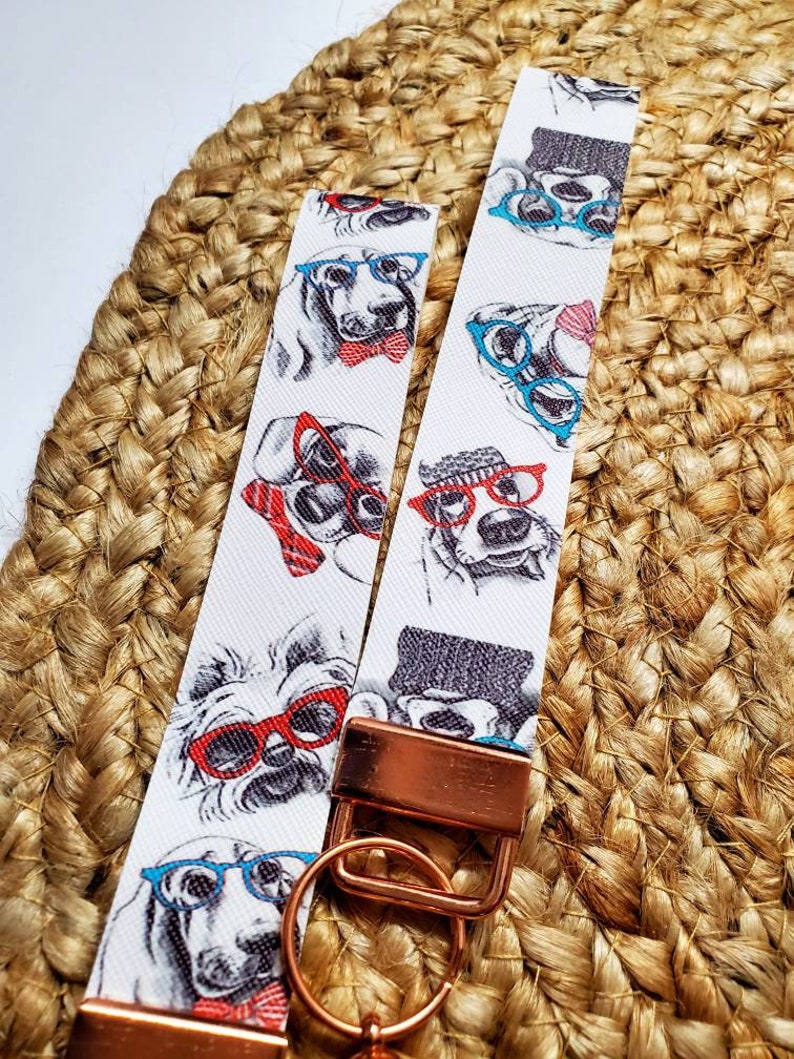 dogs with glasses golden retriever mom dog keychains gifts for dog lovers dog dad dog mom gift Golden Retriever Dog Keychain Wristlet